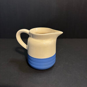 Vintage Universal Pottery Cambridge Creamer Milk Juice Pitcher 16 ounces